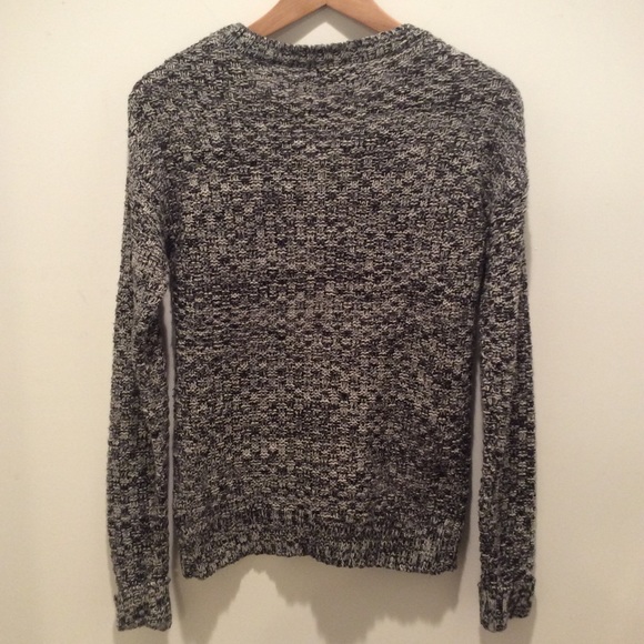 Knitted Cable Sweater - Picture 4 of 4